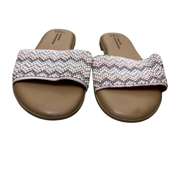 Time & And Tru Slides Sandals Size 7 Memory Foam Zig-Zag Beaded Design - Picture 4 of 6